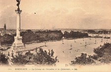 33 BORDEAUX LA COLONNE DES GIRONDINS ET LES QUINCONCES