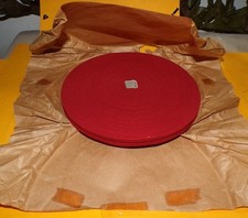 ROULEAU DE GALON ROUGE AVEC