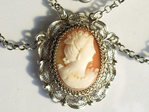 Beau collier ancien - beau,