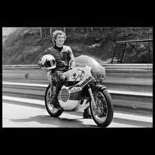 Photo M.001234 JARNO SAARINEN PILOTE YAMAHA GRAND PRIX