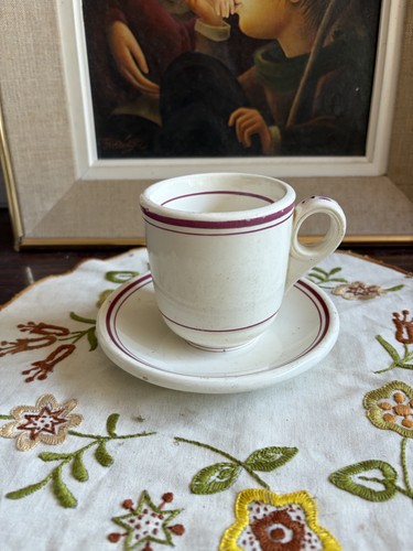 Ancien brulot tasse sous - et,