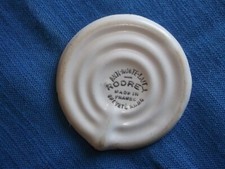 anti monte lait  vintage  en tôle émaillée marque rodrey vintage