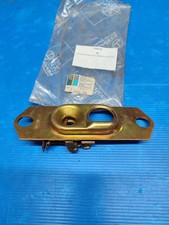 Fermeture de capot pour