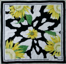 -Superbe  foulard MICHEL JORDI