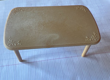 SYLVANIANS PETITS MALINS TABLE