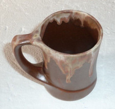 beau mug brun en faïence