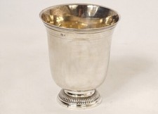 Timbale piedouche argent