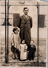 Riesen und Zwerge, à la fête foraine, Vintage press silver print, circa 1920 Tir