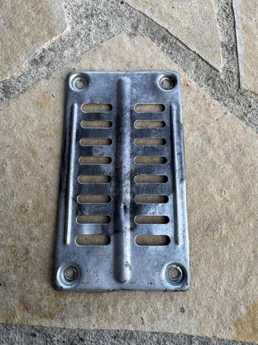 Plaque grille protection - grille,