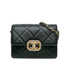 Chanel Matelassé Cuir