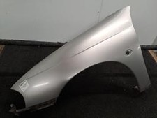  Aile avant gauche d'occasion ref.  90482792 de OPEL TIGRA 1 COUPE /R:105713648