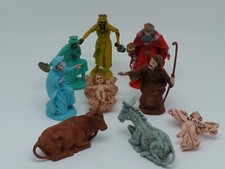 LOT DE FIGURINES ANCIENNES