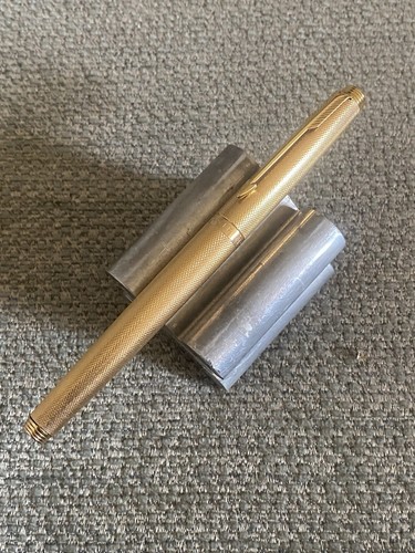 Stylo plume parker 20μ - plume,