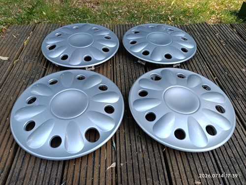 Enjoliveurs renault clio 1 - 4,