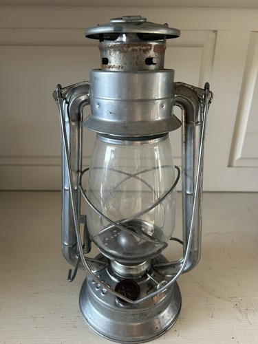Ancienne lampe tempête - ancienne,