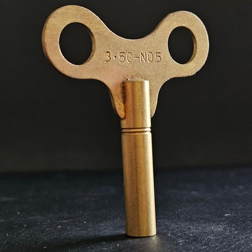 Clé remontage horloge - clé, de