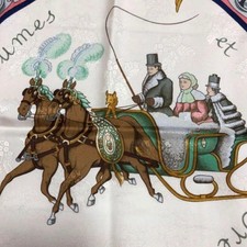 Foulard Hermès Plumes et
