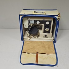 Royal Consul Machine à Coudre