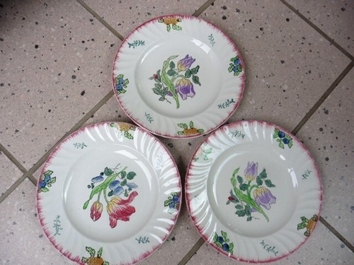 Assiettes faïence de - 3,