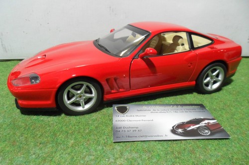 Ferrari 550 rouge - , à
