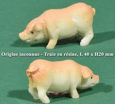 Origine inconnue, truie en résine L 40 x H20 mm