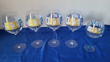 5 Verres à pied Couleurs