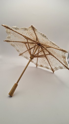Ombrelle pour poupée ancienne