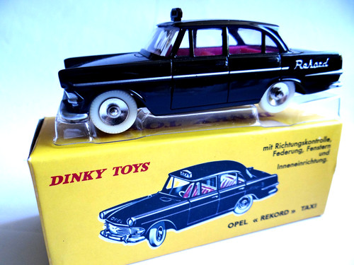 Dinky toys atlas opel - opel, rekord
