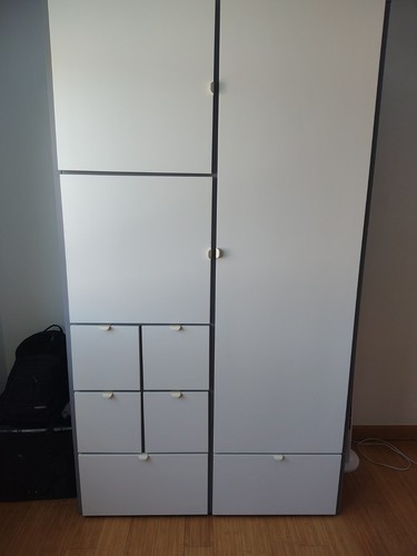Armoire
