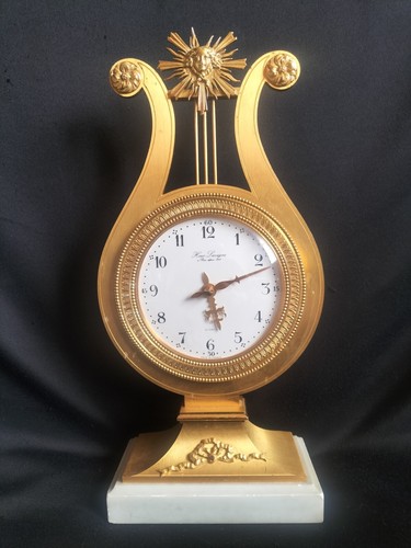 Hour lavigne pendule - pendule, lyre