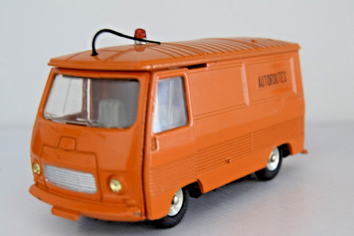 Dinky toys fourgon - fourgon, peugeot