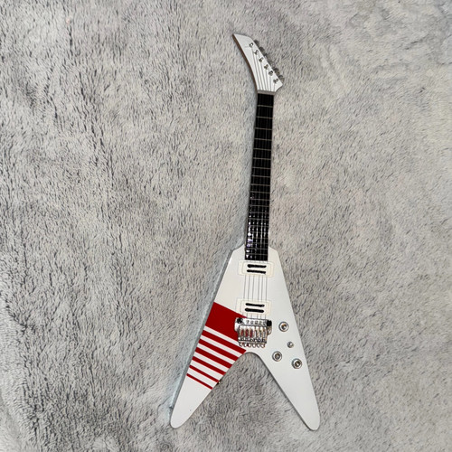Mini replica gibson - 1:4,