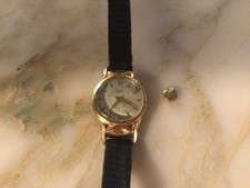 Ancienne montre femme LIP  mécanique Plaqué OR 20 microns vers 1960