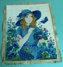 Vintage Royal Paris 4251 Femme au Chapeau Bleu Canevas Tapisserie France 47x37cm