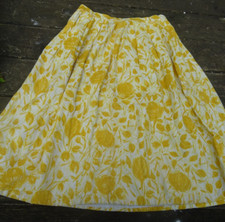 JUPPE Vintage  en tissus coton imprimé fleurs jaune petite taille bon état