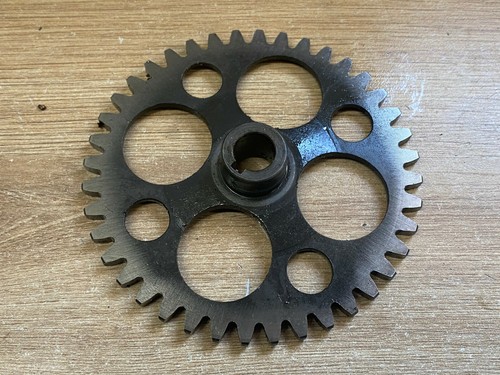 Piece moteur pignon aprilia - piece,