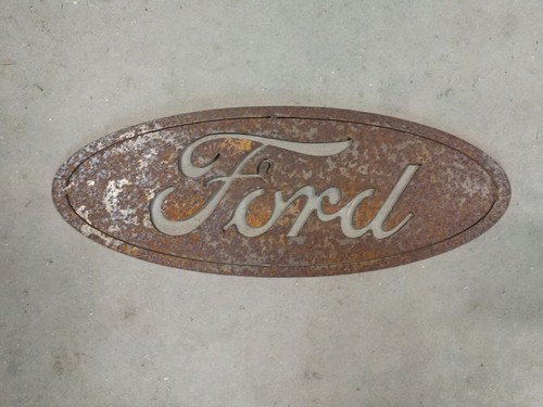 Classic ford hot rod garage - classic,