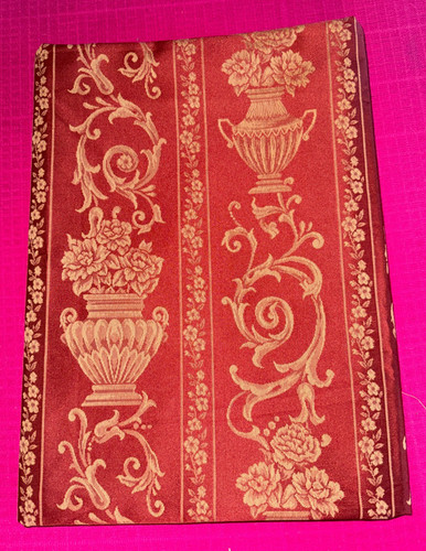 Tissu vintage satin rouge