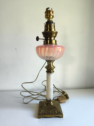 Lampe pétrole 19e albâtre - à,