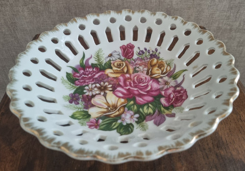 Coupe ajourée porcelaine