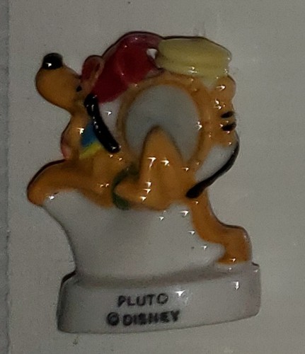 Fève unité pluto - unité, disney