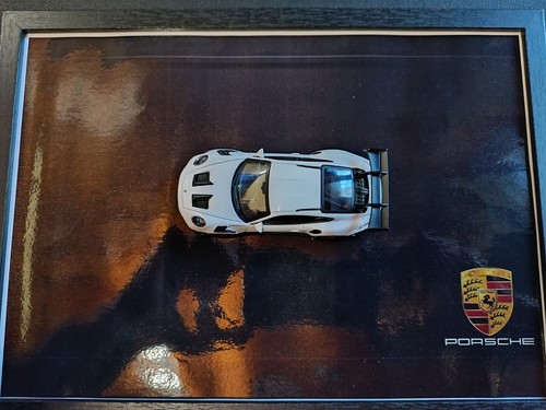Porsche 911 sur cadre - sur,
