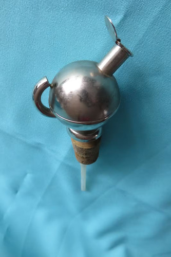 Bouchon doseur bec verseur - doseur,