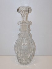 *ANCIENNE CARAFE CAVE A LIQUEUR VERRE ou CRISTAL EPAIS BACCARAT,  ST LOUIS ?  D