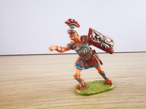 Figurine soldat romain - , à