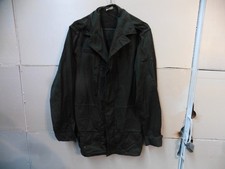 Lot 3 - Veste courte treillis