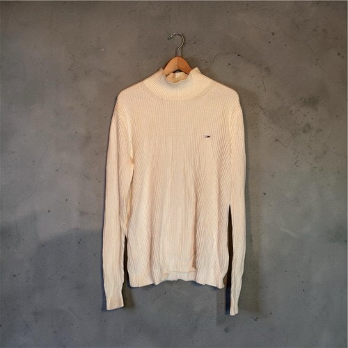 Pull col roulé - , jeans