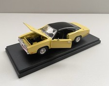 DODGE CHARGER 1969 Jaune et Noir ROAD CHAMPS 1:43