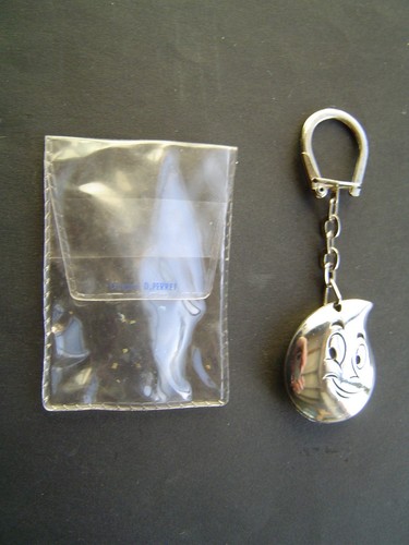 Porte cles perret ancien 1964 - perret,