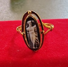 Bague ancienne or rose, onyx et bakélite 